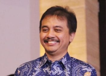 Kok Bisa Gibran Follow Akun Judi Online? Roy Suryo: Dia Layak Dimakzulkan!