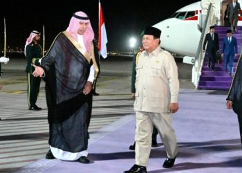 Presiden Prabowo Tiba di Jeddah, Disambut Upacara Kehormatan Kerajaan Arab Saudi