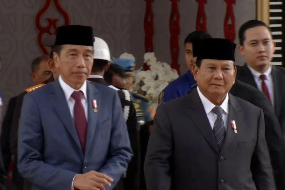 Ekonomi Rakyat Diuji: Dari Gairah Era Jokowi ke Efisiensi Prabowo