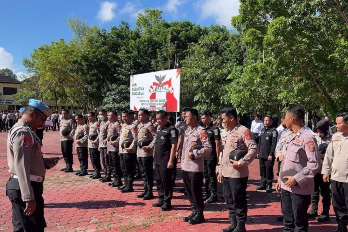 Propam Polda Sultra Tegaskan Larangan Gaya Hidup Hedonis bagi Personel dan PNPP