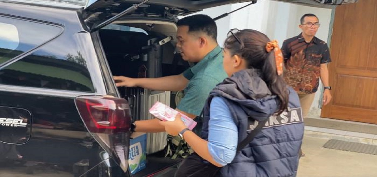 Tim Kejagung Sita Dokumen Dinas Kehutanan Sultra, Terkait Kasus Tambang?