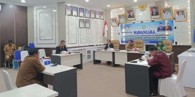 Jelang Libur Nataru, Pemkab Bombana Tetap Gas Job Fit Pejabat Eselon II