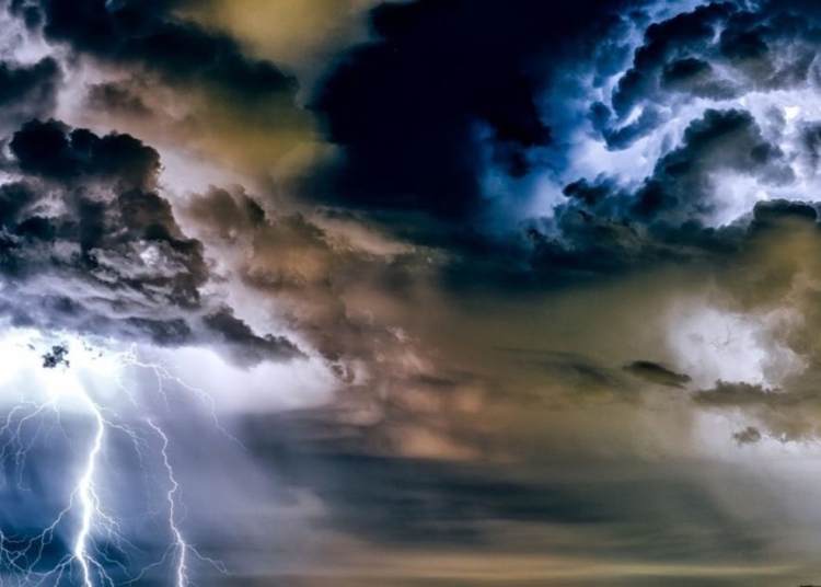 Cuaca Ekstrem Mengintai Sultra, BMKG Keluarkan Peringatan Dini