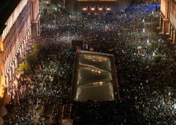 Ketika Korupsi Menggulingkan Pemerintah: Pelajaran Bulgaria untuk Indonesia