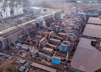 Nikel dari Sultra, Industri Baterai di Jawa: Di Mana Nilai Tambah Hilirisasi Berhenti?